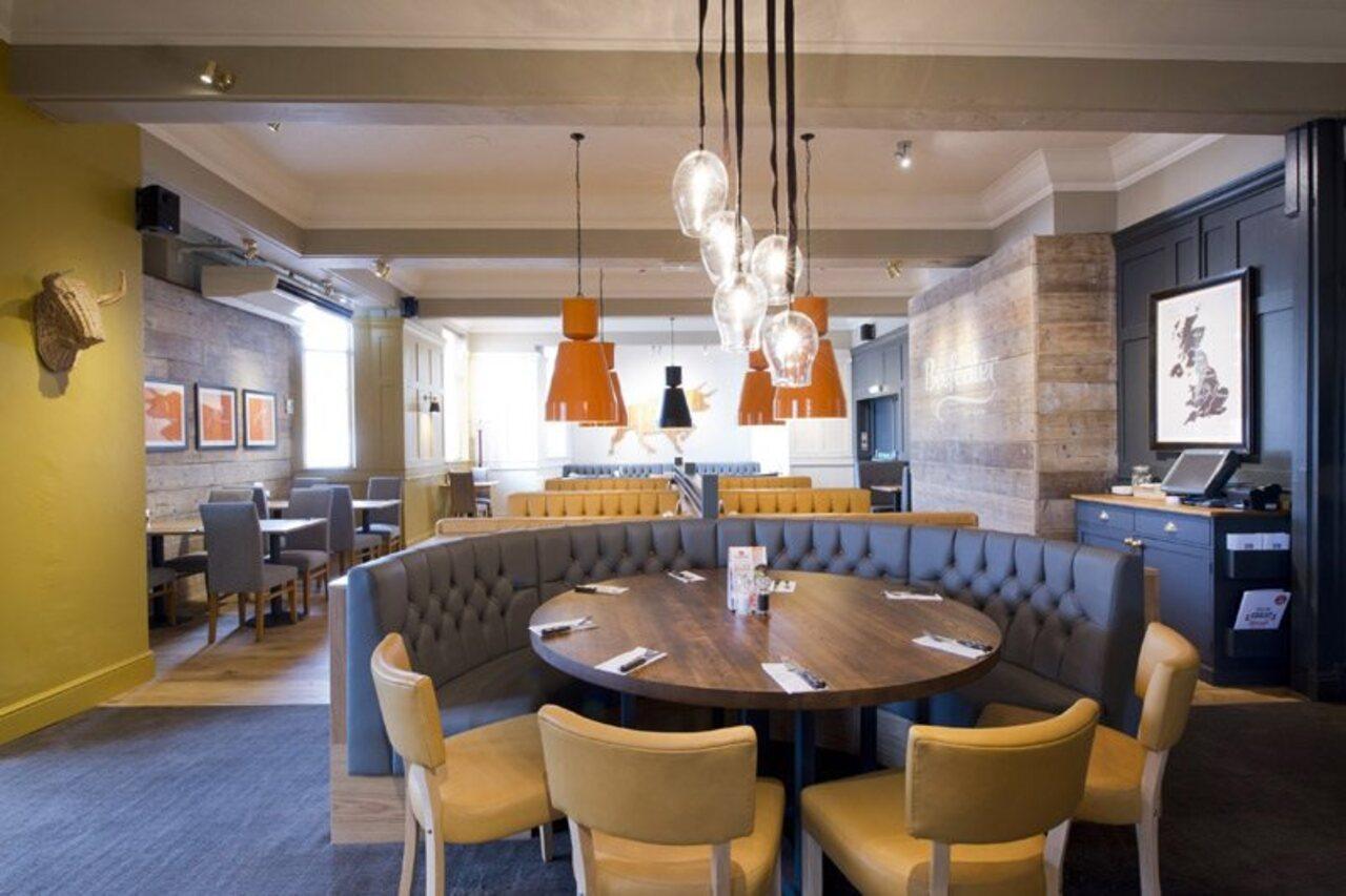 Ringway Premier Inn Manchester Airport מראה חיצוני תמונה