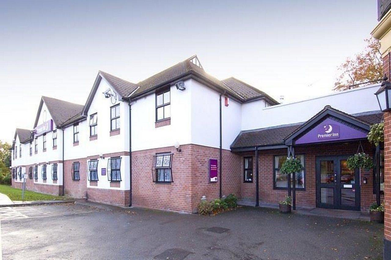 Ringway Premier Inn Manchester Airport מראה חיצוני תמונה
