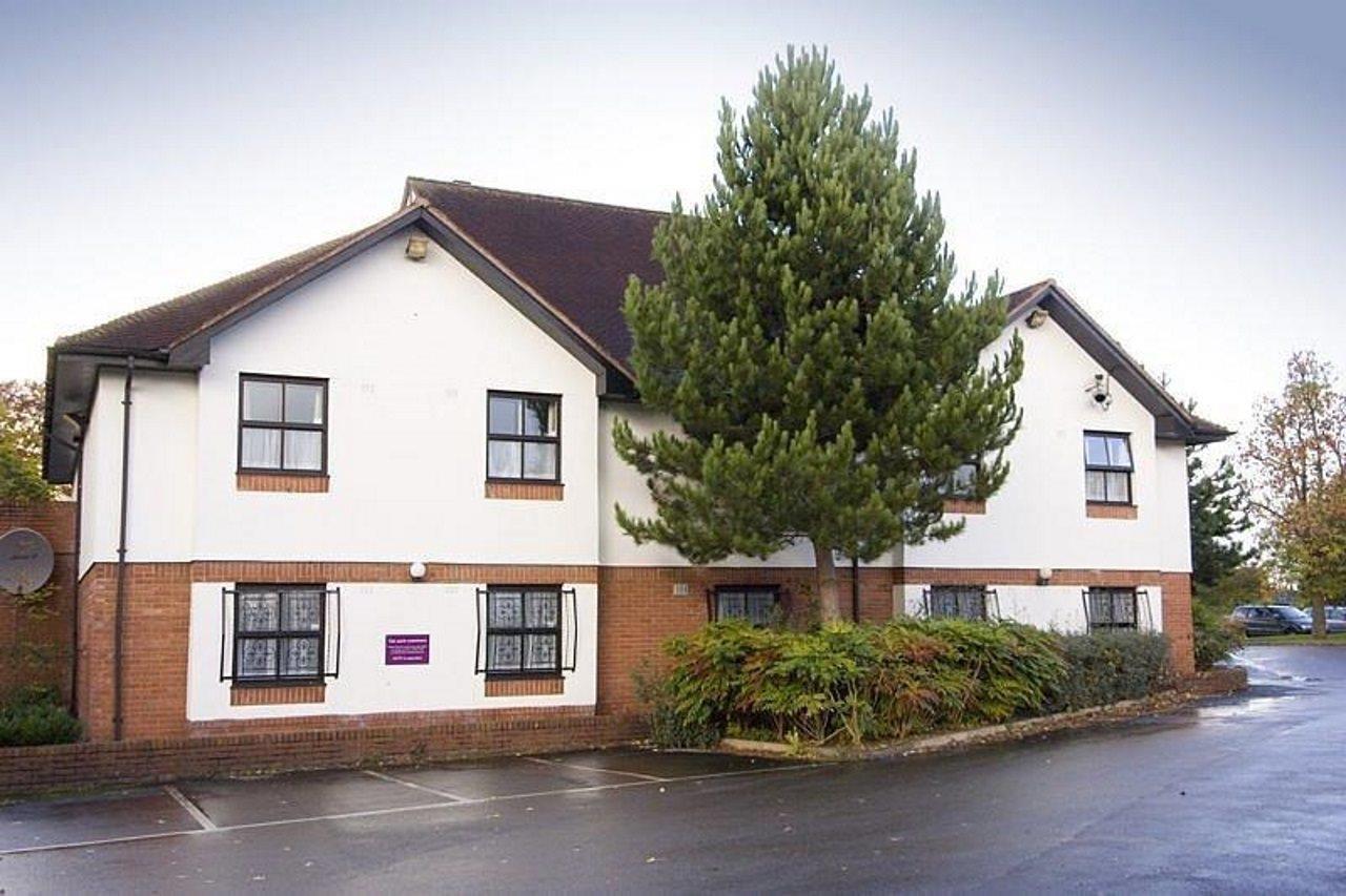 Ringway Premier Inn Manchester Airport מראה חיצוני תמונה